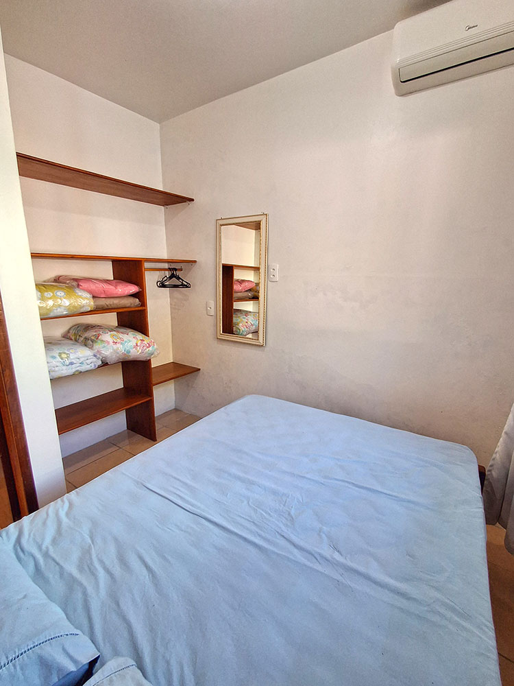 Dormit&oacute;rio 02