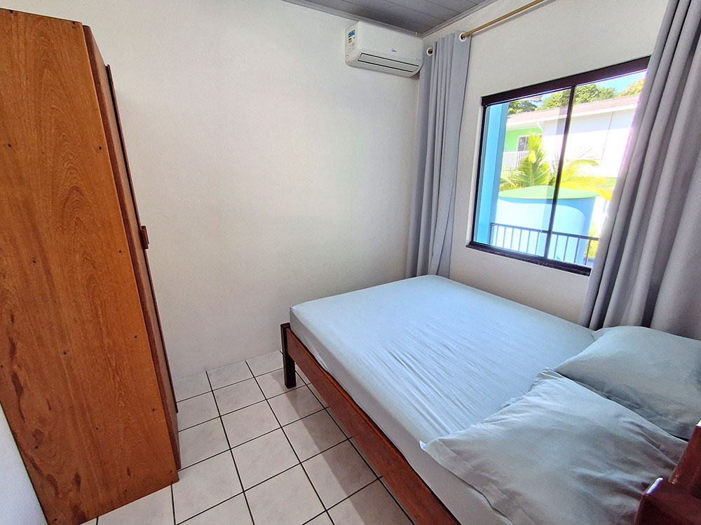 Dormit&oacute;rio 02