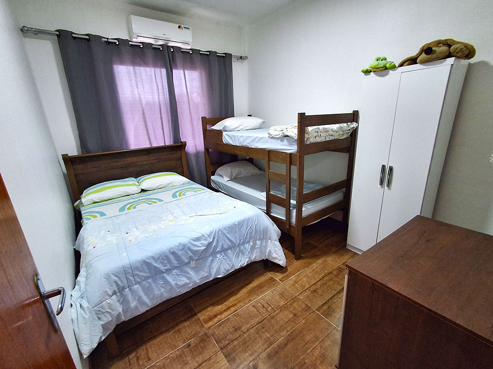 Dormit&oacute;rio 01