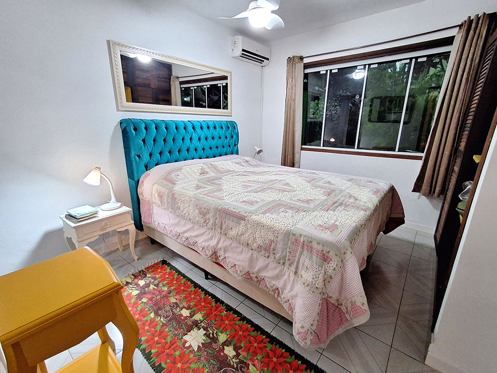 Dormit&oacute;rio 04 (su&iacute;te)