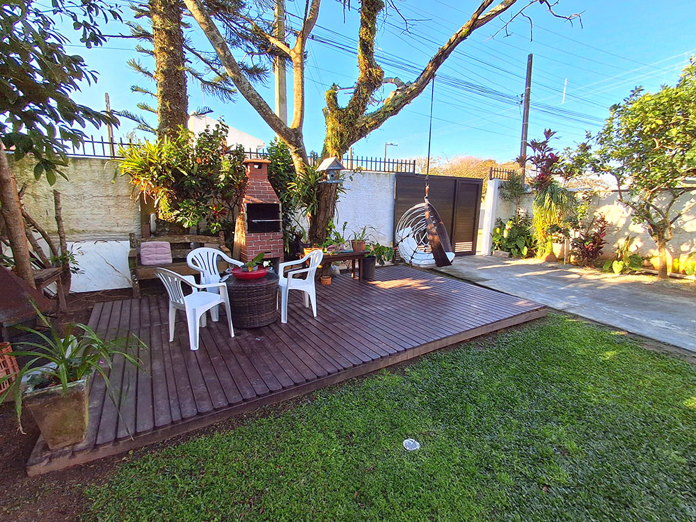 Deck