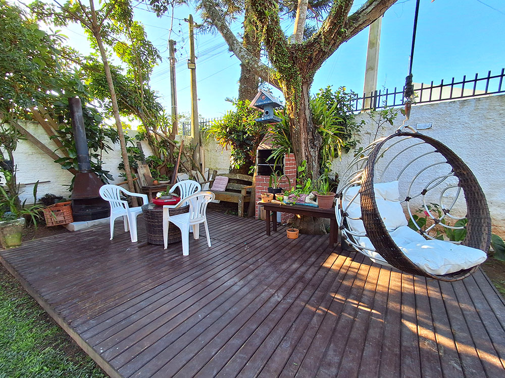 Deck