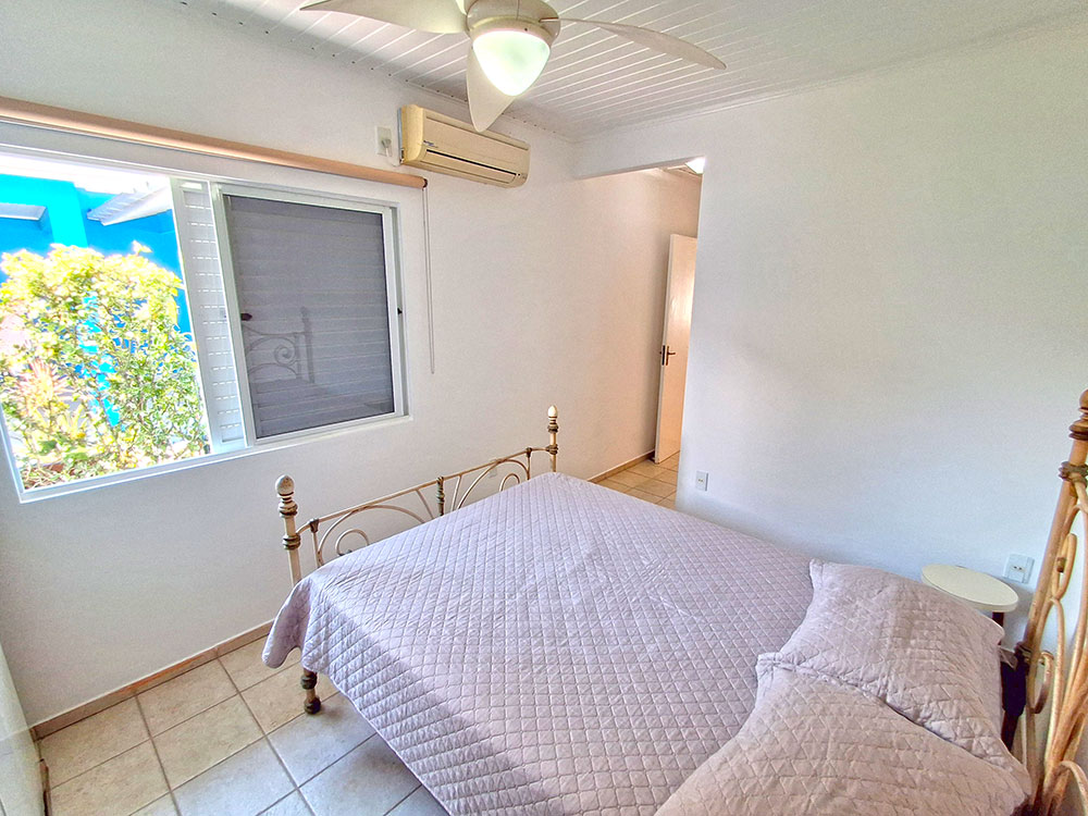 Dormit&oacute;rio 02 (su&iacute;te)