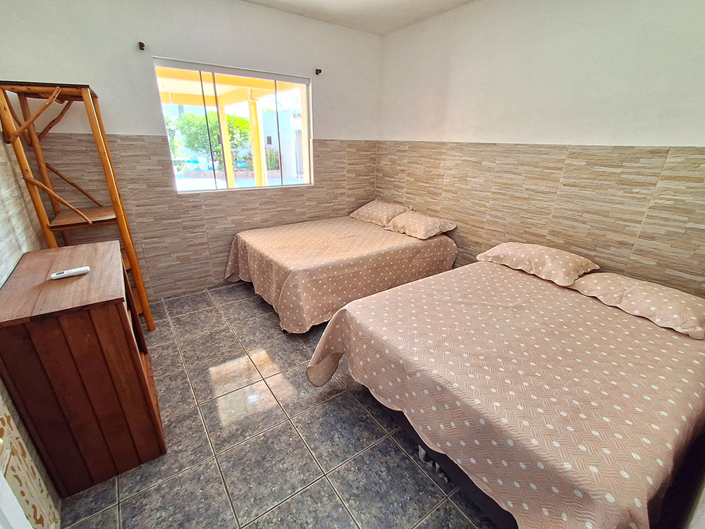 Dormit&oacute;rio 02